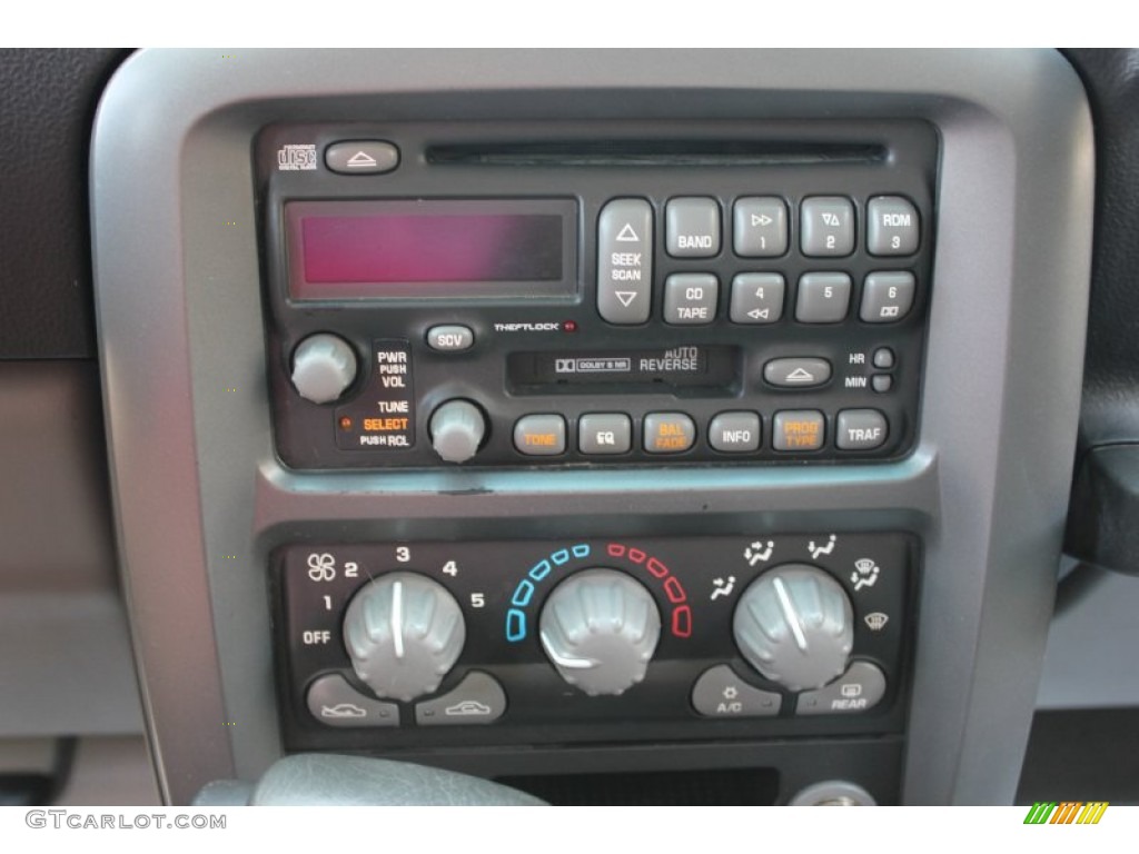 2002 Pontiac Aztek Standard Aztek Model Controls Photos