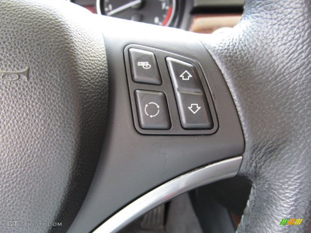 2007 BMW 3 Series 335i Coupe Controls Photo #67060923