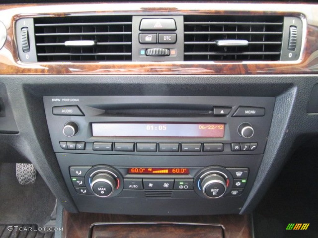 2007 BMW 3 Series 335i Coupe Controls Photo #67060941