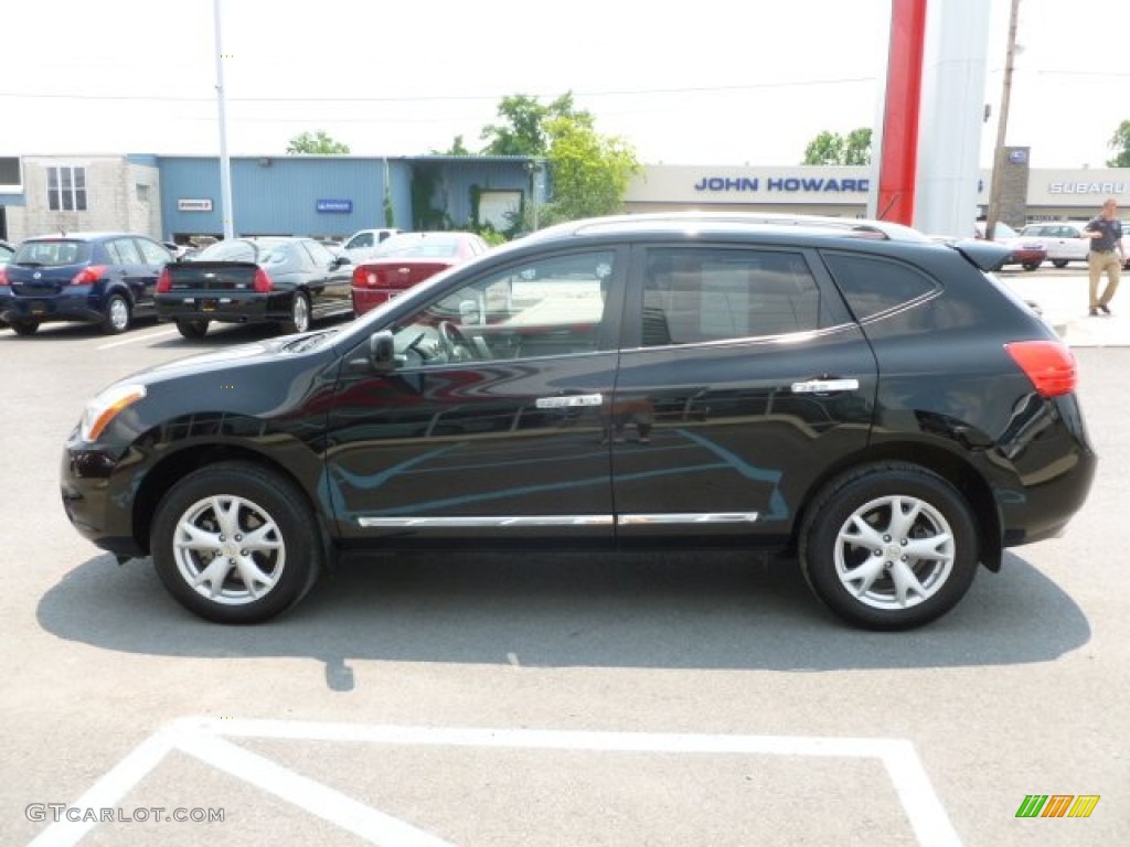 2011 Rogue SV AWD - Wicked Black / Black photo #8