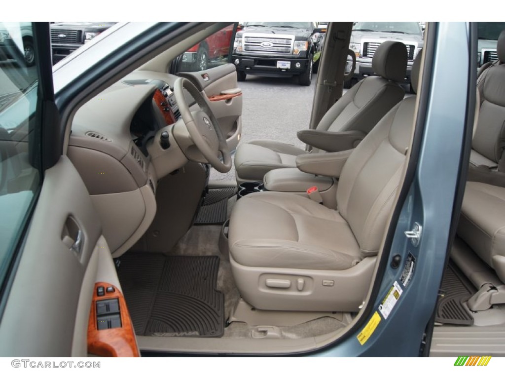 Taupe Interior 2007 Toyota Sienna XLE Photo #67064850