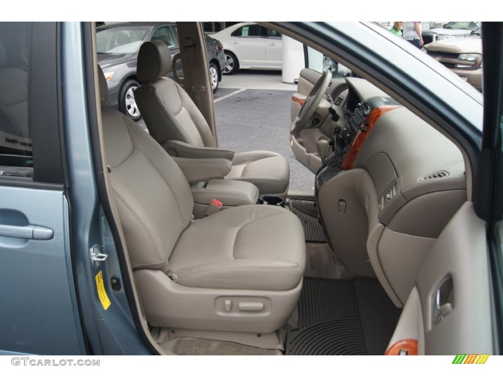 Taupe Interior 2007 Toyota Sienna XLE Photo #67064886