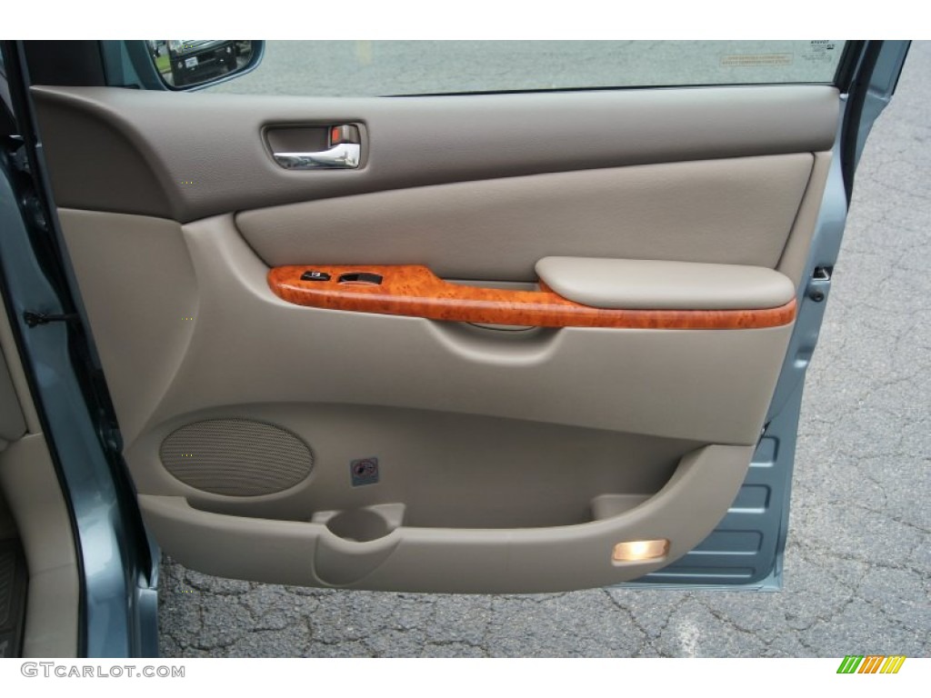 2007 Toyota Sienna XLE Taupe Door Panel Photo #67064897