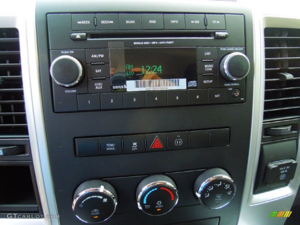 2012 Ram 1500 Big Horn Quad Cab - Bright White / Dark Slate Gray/Medium Graystone photo #18