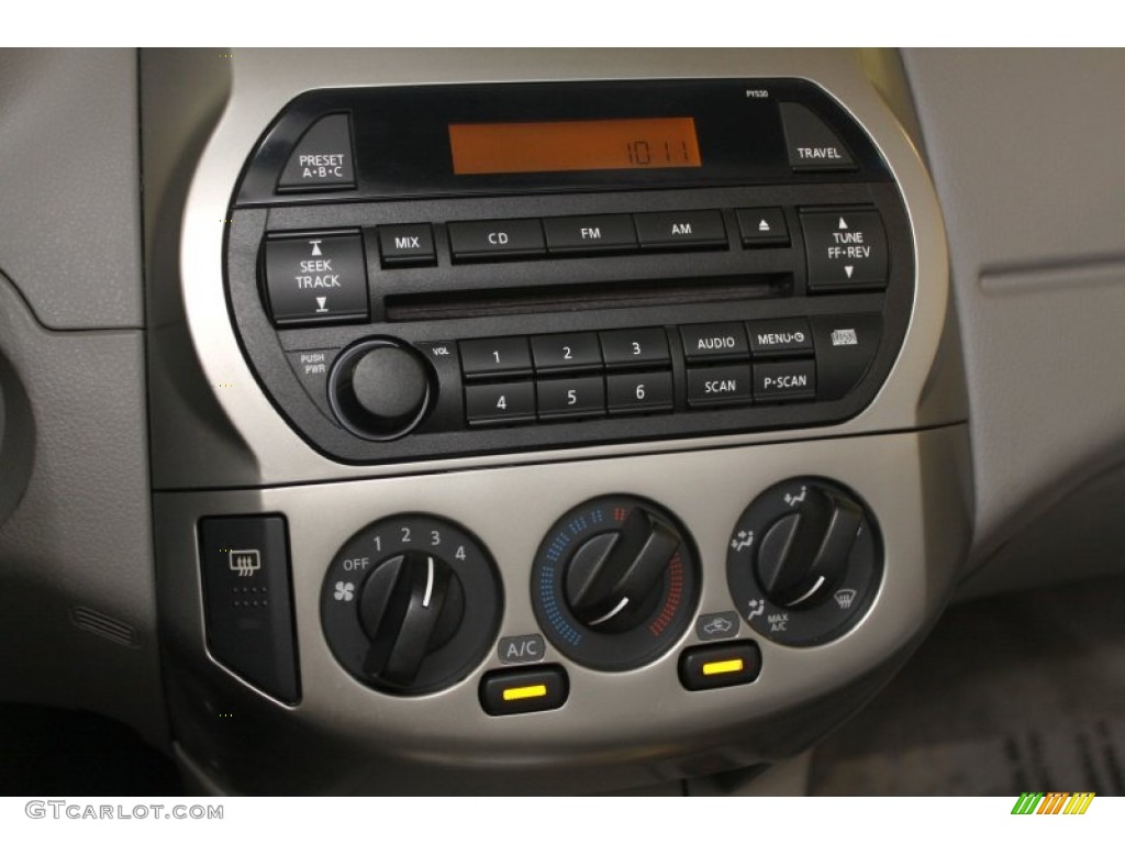 2004 Nissan Altima 2.5 SL Audio System Photo #67066230