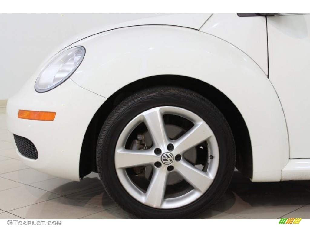 2007 Volkswagen New Beetle Triple White Convertible Wheel Photo #67066461