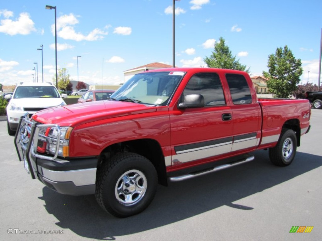 2004 Silverado 1500 LS Extended Cab 4x4 - Victory Red / Tan photo #3