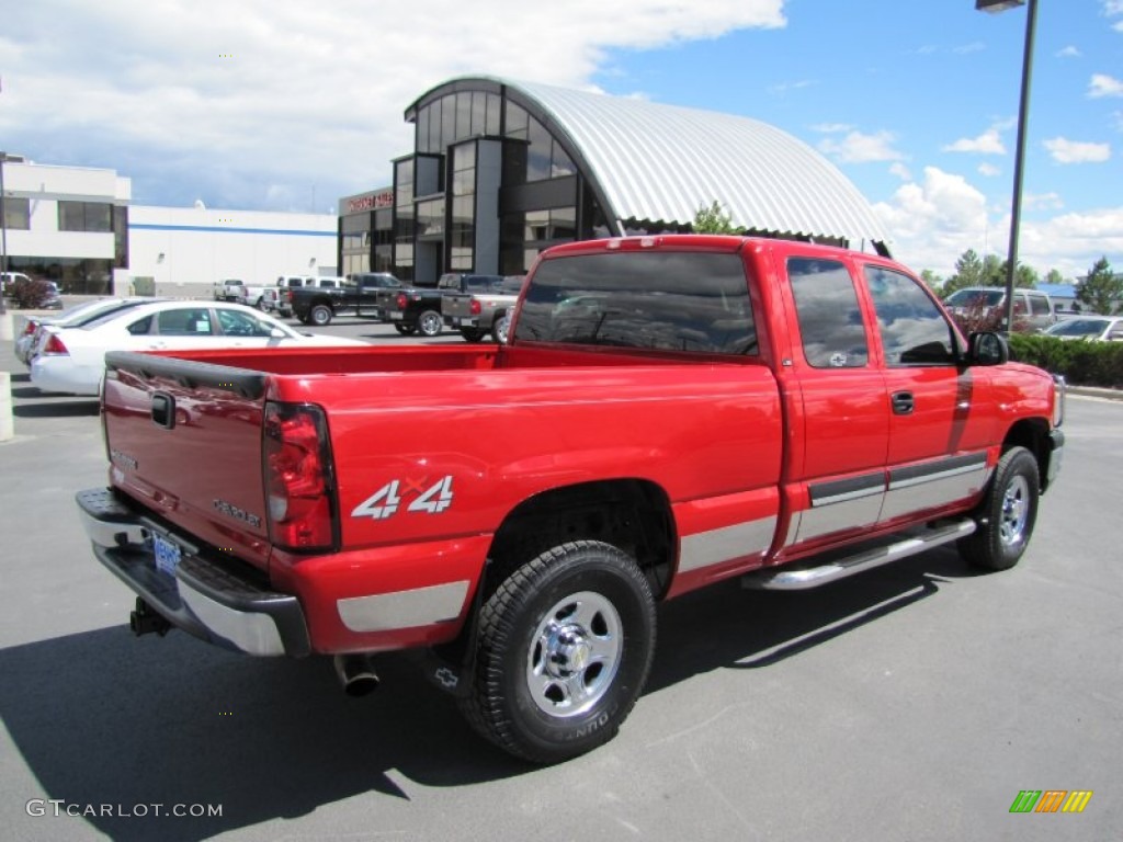 2004 Silverado 1500 LS Extended Cab 4x4 - Victory Red / Tan photo #7