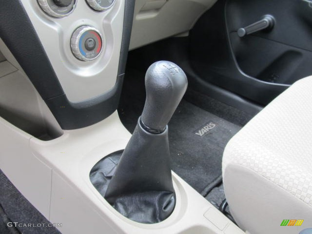2007 Toyota Yaris Sedan 4 Speed Automatic Transmission Photo #67073075