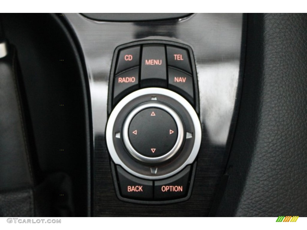 2010 BMW 5 Series 535i xDrive Sports Wagon Controls Photo #67074598