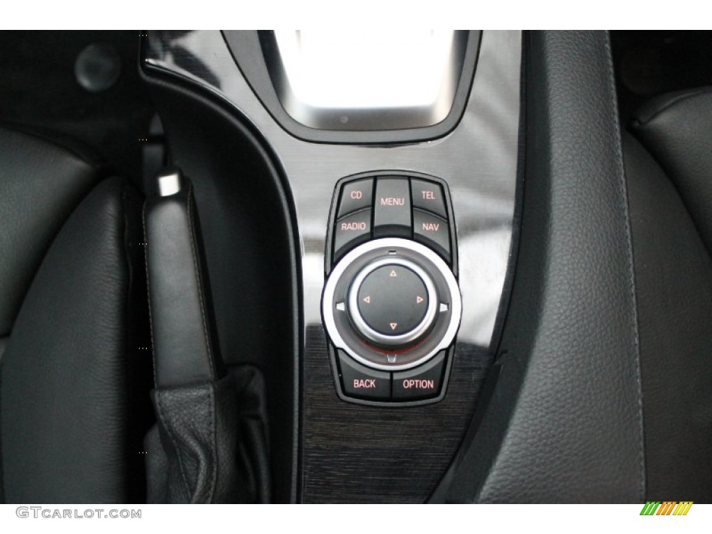 2010 BMW 5 Series 535i xDrive Sports Wagon Controls Photo #67074784