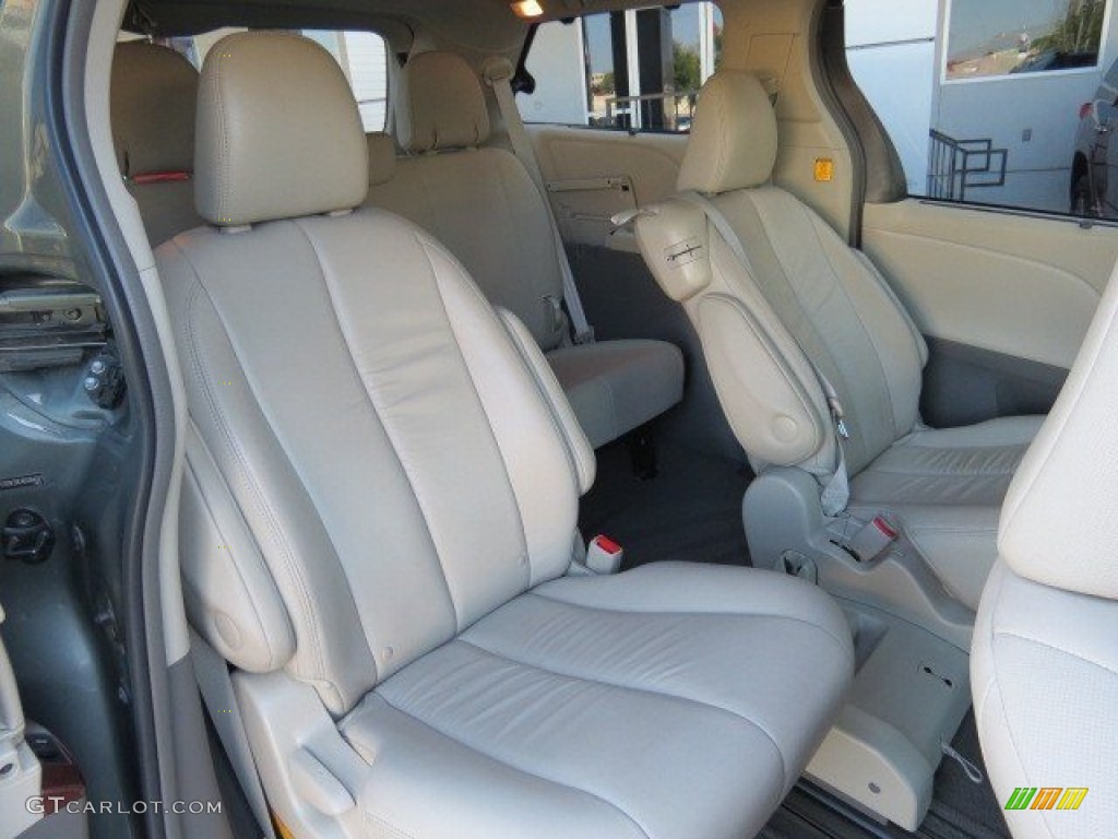 2011 Sienna XLE - Cypress Green Pearl / Bisque photo #16