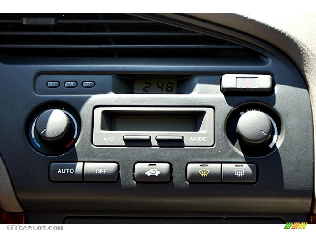 2003 Acura TL 3.2 Controls Photo #67077553