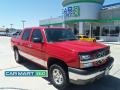 Victory Red 2004 Chevrolet Avalanche 1500 4x4