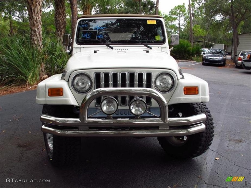 Stone White Jeep Wrangler