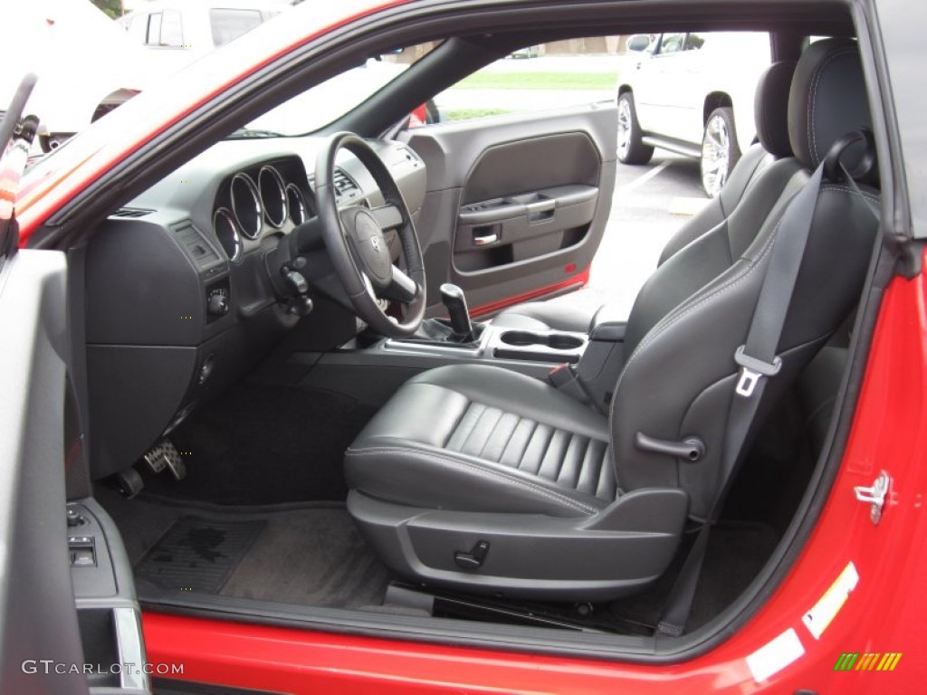 2010 Challenger R/T - TorRed / Dark Slate Gray photo #26