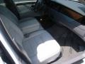 2002 Vibrant White Lincoln Town Car Signature  photo #16