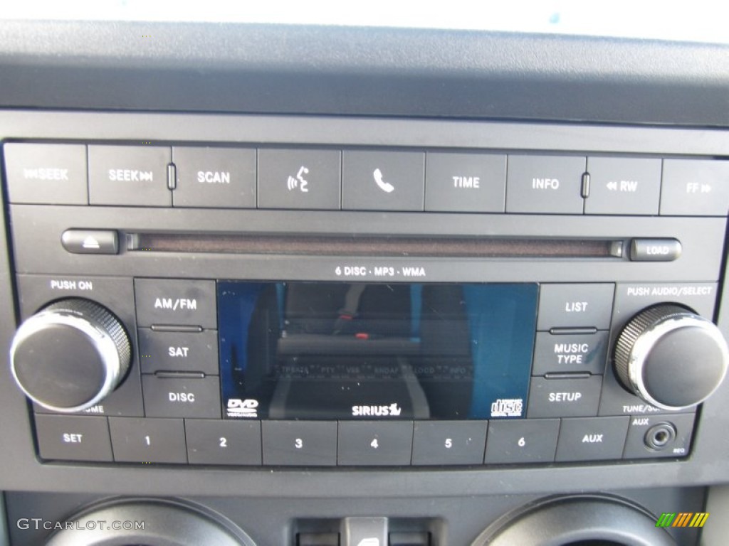 2010 Jeep Wrangler Unlimited Islander Edition 4x4 Audio System Photos