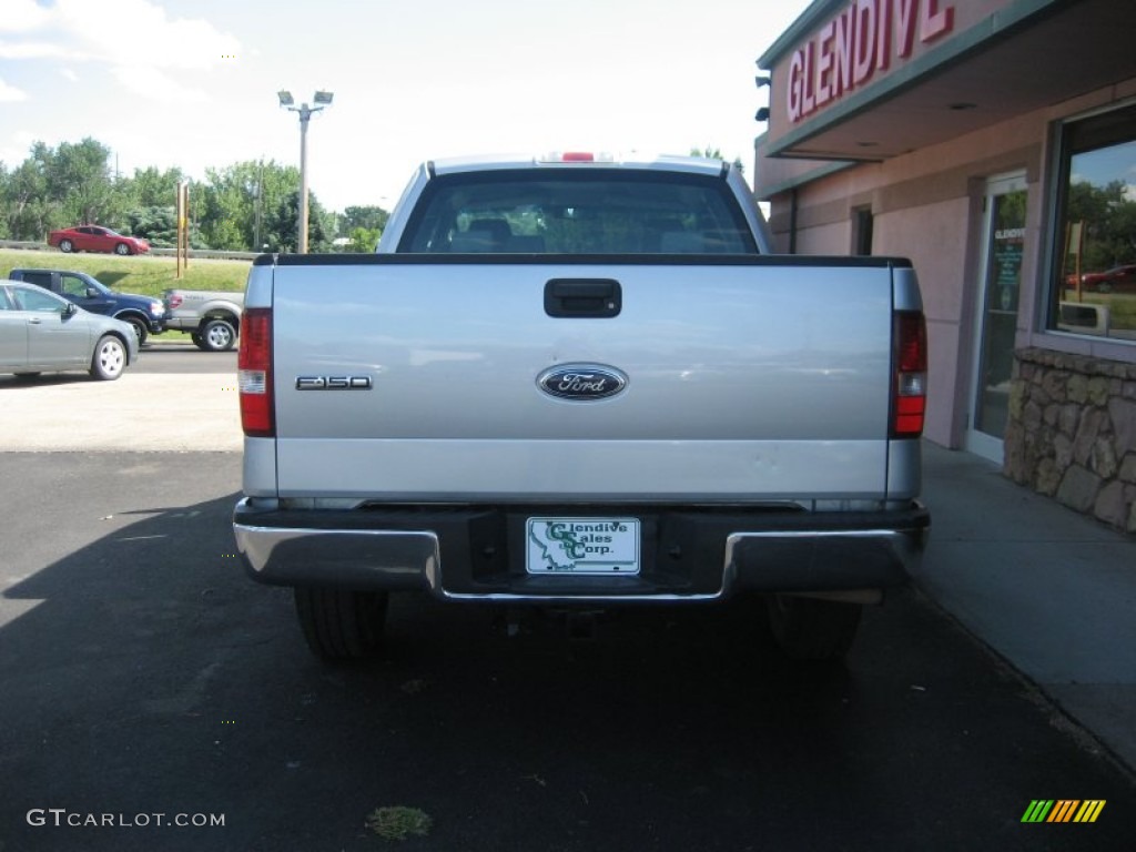 2005 F150 XL SuperCab 4x4 - Silver Metallic / Medium Flint Grey photo #10