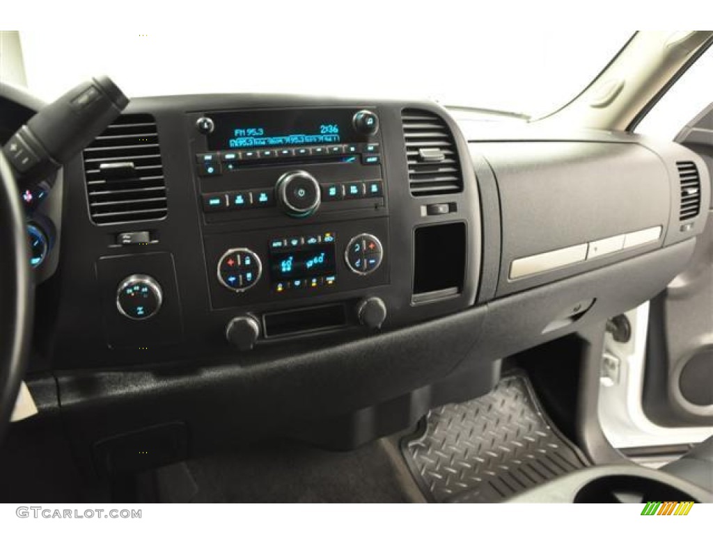 2008 Silverado 3500HD LT Crew Cab 4x4 Dually - Summit White / Ebony photo #17