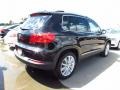Deep Black Metallic - Tiguan SE Photo No. 2