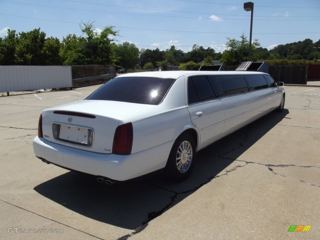 Cotillion White 2004 Cadillac DeVille Limousine Exterior Photo #67086766
