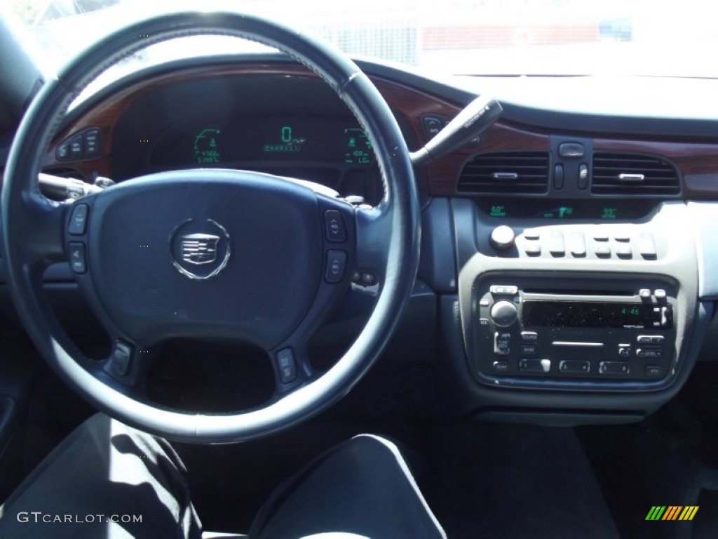 2004 Cadillac DeVille Limousine Black Dashboard Photo #67086832