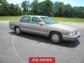 1999 Cashmere Cadillac DeVille Sedan  photo #5