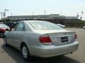 Lunar Mist Metallic - Camry LE Photo No. 4