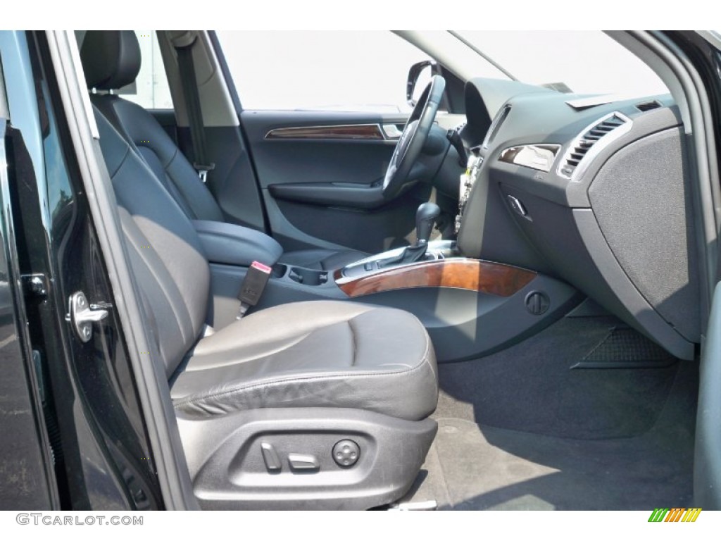 2009 Q5 3.2 Premium quattro - Brilliant Black / Black photo #18