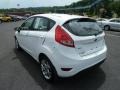 Oxford White - Fiesta SES Hatchback Photo No. 4
