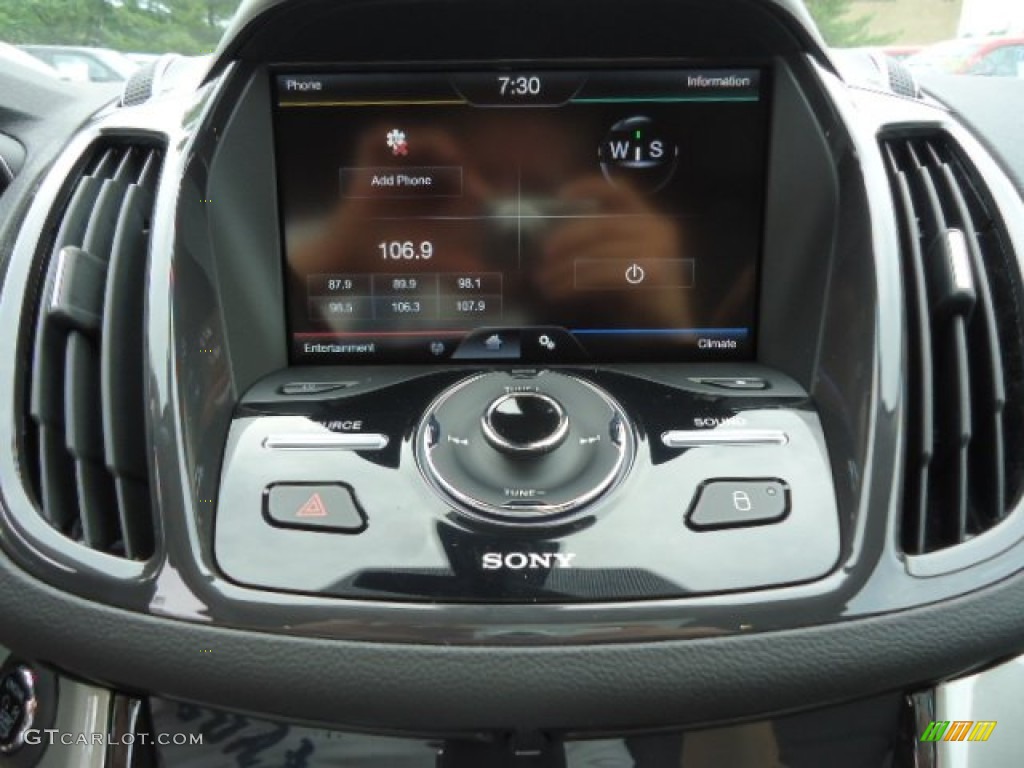 2013 Ford Escape SEL 2.0L EcoBoost 4WD Controls Photo #67095544