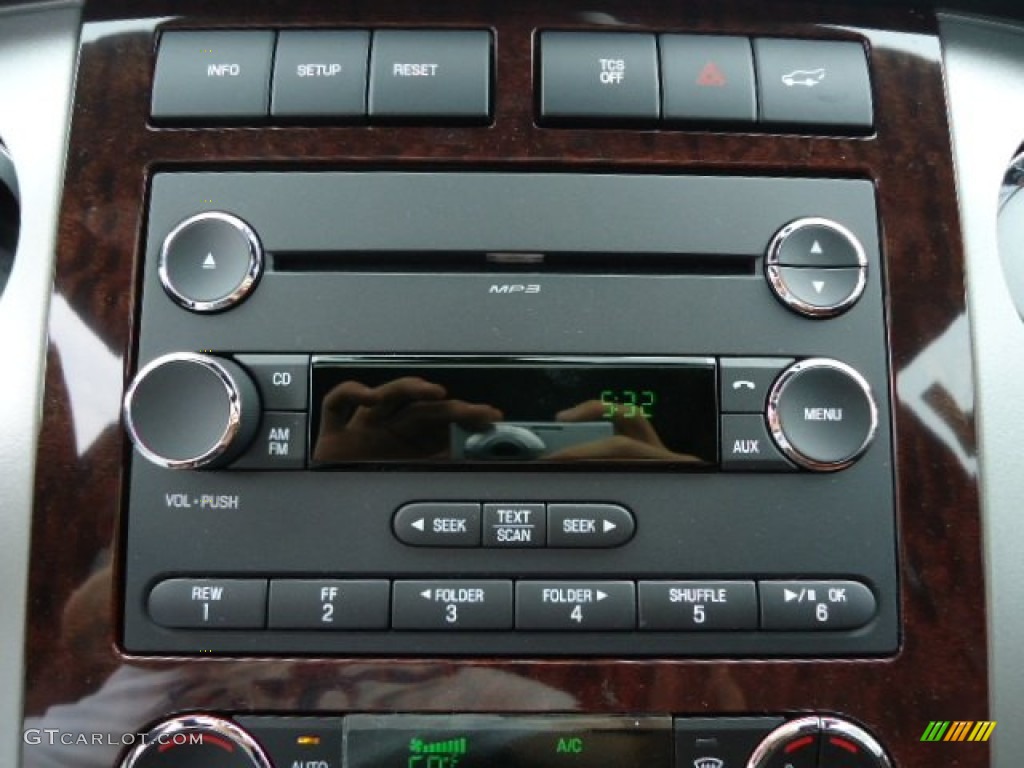2012 Ford Expedition EL King Ranch 4x4 Controls Photo #67095766
