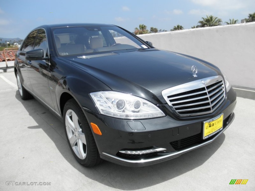 2012 S 550 Sedan - Magnetite Black Metallic / Sahara Beige/Black photo #1