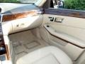 Black - E 350 Sedan Photo No. 40