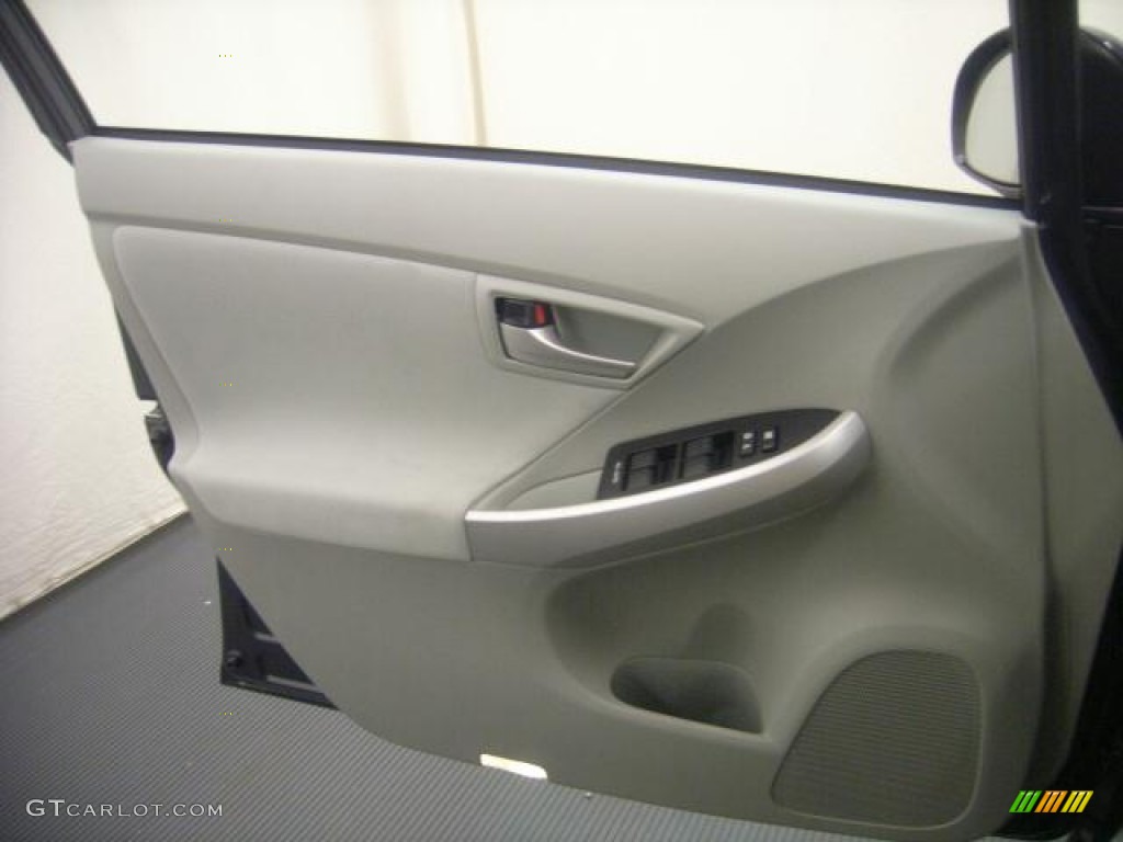 2012 Prius 3rd Gen Two Hybrid - Winter Gray Metallic / Misty Gray photo #9