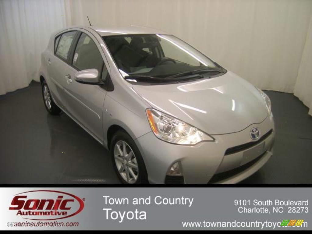 2012 Prius c Hybrid Three - Classic Silver Metallic / Light Blue Gray/Black photo #1