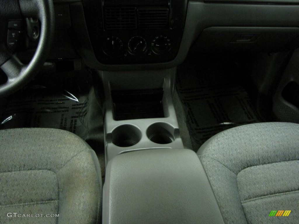 2003 Explorer XLS 4x4 - Medium Wedgewood Blue Metallic / Graphite Grey photo #33