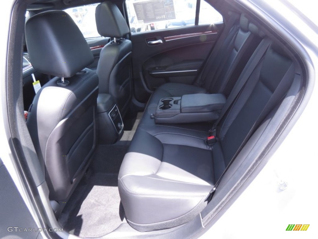 2012 300 Limited - Bright Silver Metallic / Black photo #8