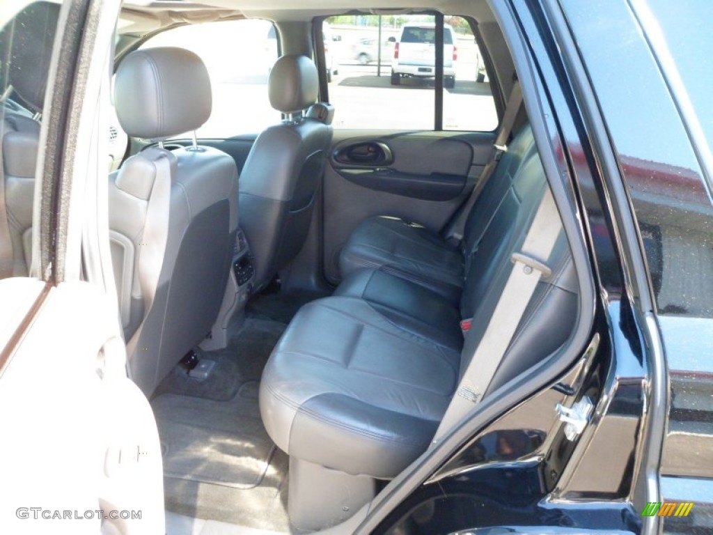 2004 TrailBlazer LT 4x4 - Black / Medium Pewter photo #27