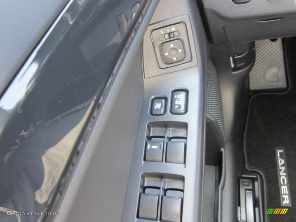 2012 Lancer GT - Wicked White / Black photo #12