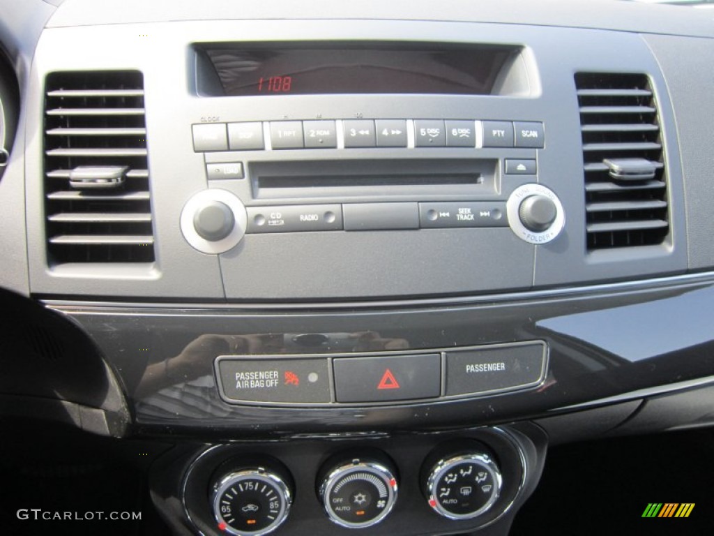 2012 Lancer GT - Wicked White / Black photo #19