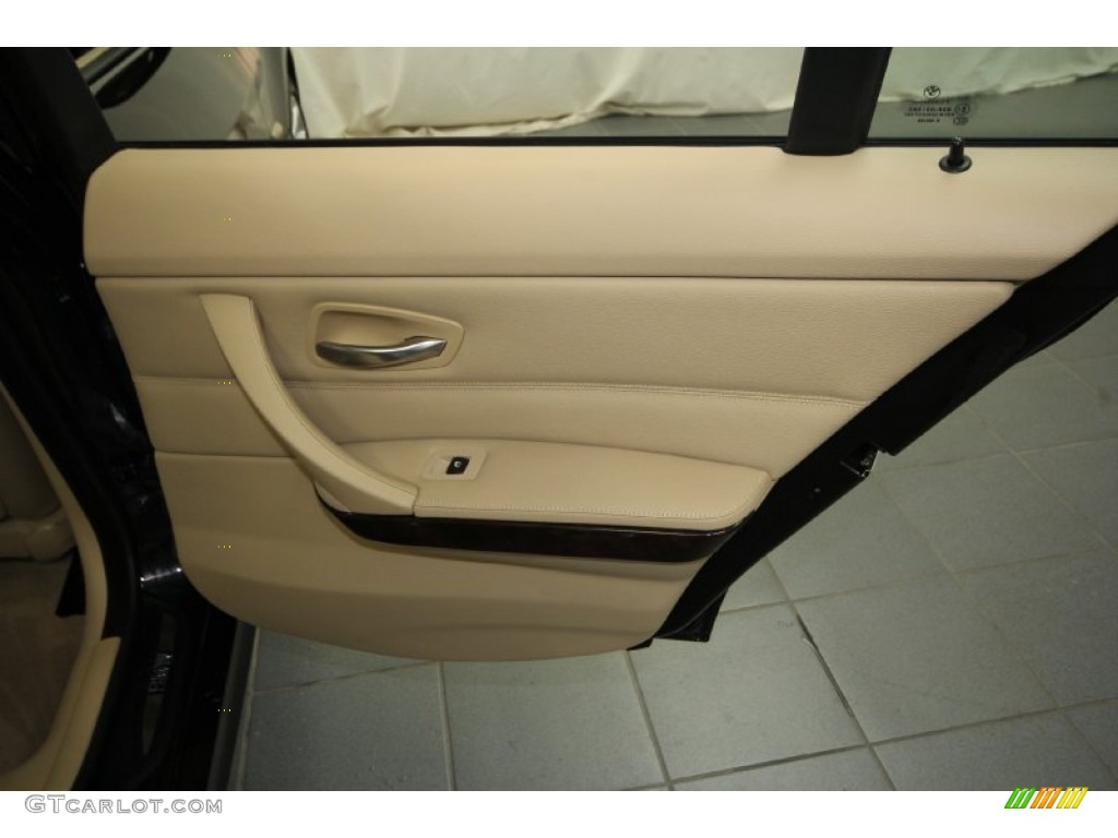2009 3 Series 328i Sedan - Black Sapphire Metallic / Beige photo #32