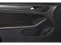 Black - Jetta SE Sedan Photo No. 8