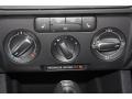 Black - Jetta SE Sedan Photo No. 15