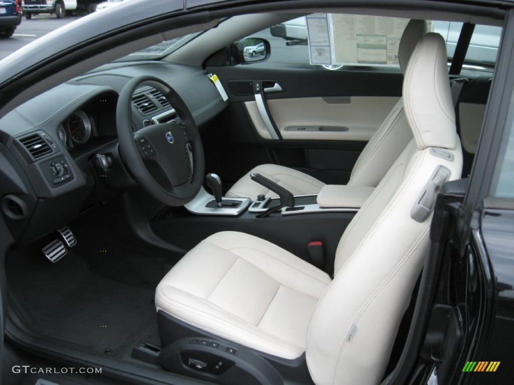 Calcite/Off Black Interior 2012 Volvo C70 T5 Photo #67116152