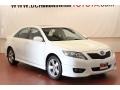 Super White - Camry SE Photo No. 1