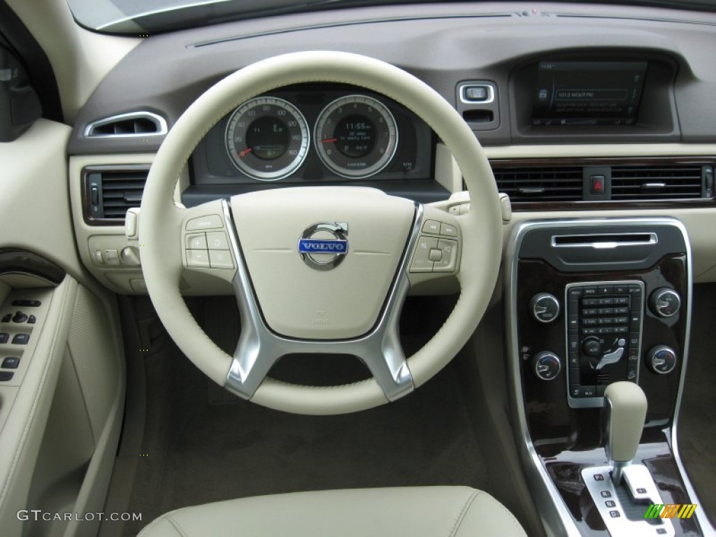 2012 XC70 3.2 AWD - Electric Silver Metallic / Sandstone Beige photo #23