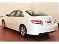 Super White - Camry SE Photo No. 8