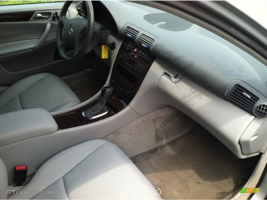 2001 C 320 Sedan - Brilliant Silver Metallic / Ash photo #16